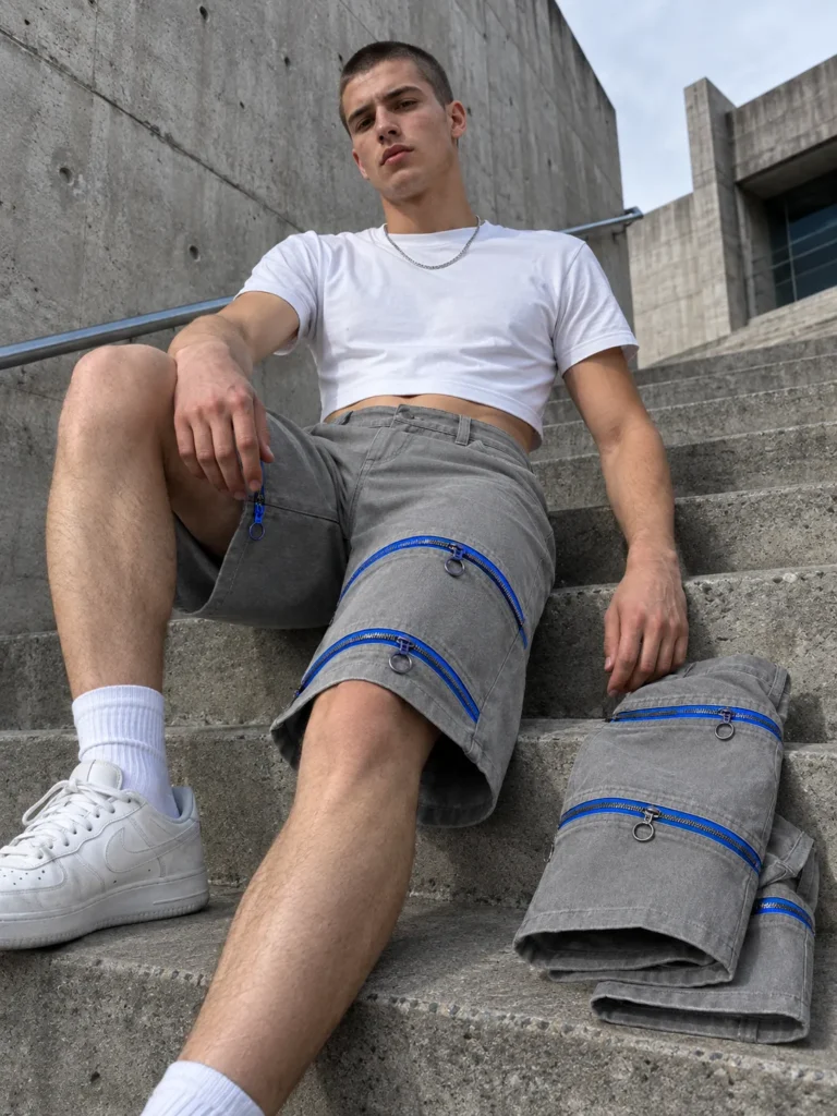 Lookbook Stairs Shorts